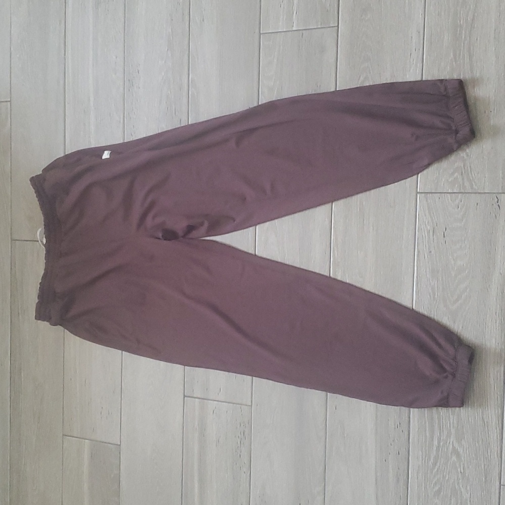 Vuori Brown Boyfriend Joggers Small